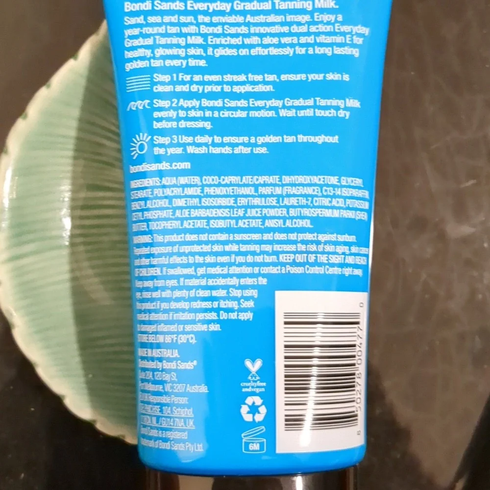 Everyday Gradual Tanning Milk - Picture 2 of 2